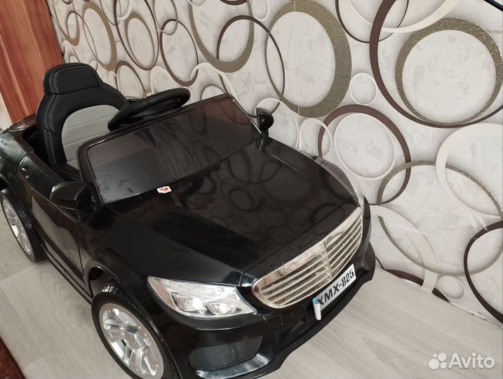 Детский электромобиль