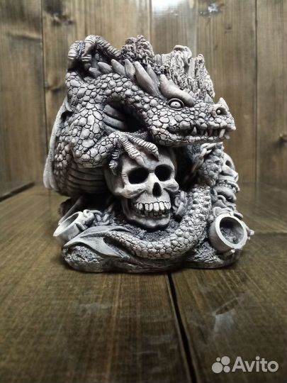 Дракон 2024 с черепами. Органайзер, подсвечник