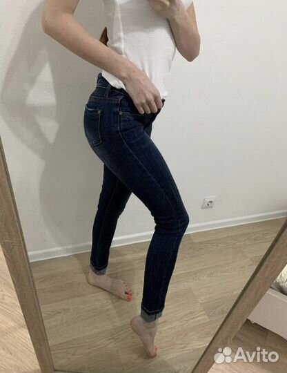 Новые джинсы dsquared