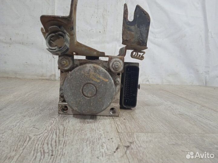 Блок ABS (насос) Renault Duster HSA K4M 2013