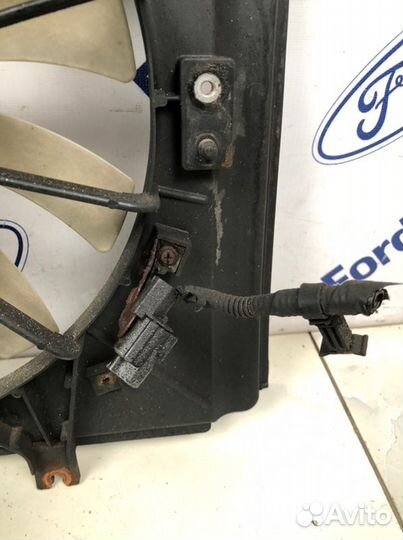 Диффузор с вентилятором Honda Cr-V 2 RD 2004-2006