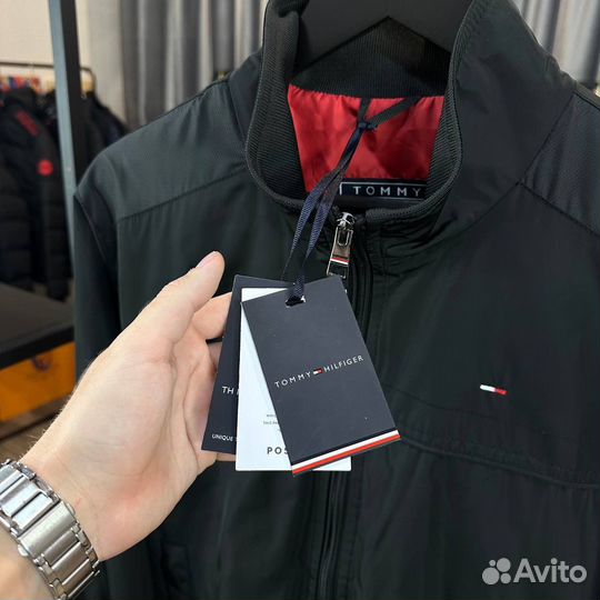 Легкая куртка Tommy Hilfiger