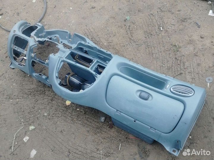 Торпедо рено меган 1