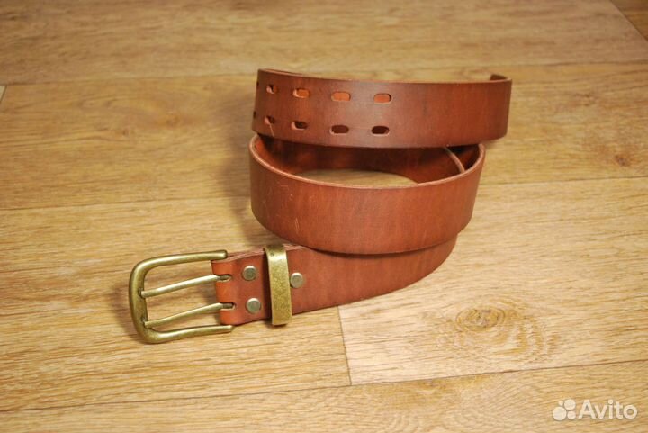 Мужской кожаный ремень
