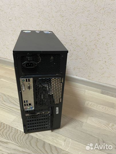 I3 9100F/ 8Gb DDR4/SSD 256gb