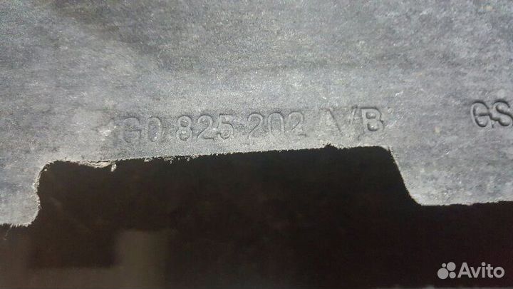 Защита днища передняя правая Audi A7 4G CGW 2011