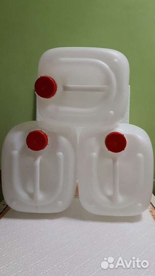 Канистры пластиковые для питьевой воды