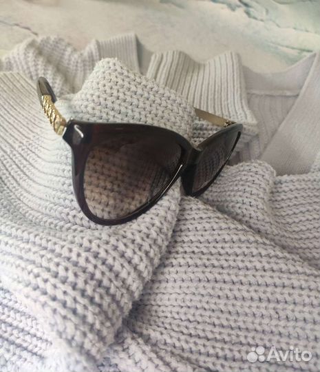 Солнцезащитные очки miu miu