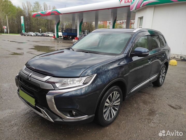 Mitsubishi Outlander 2.0 CVT, 2021, 69 000 км