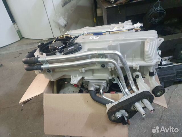 Корпус отопителя задний land cruiser 200