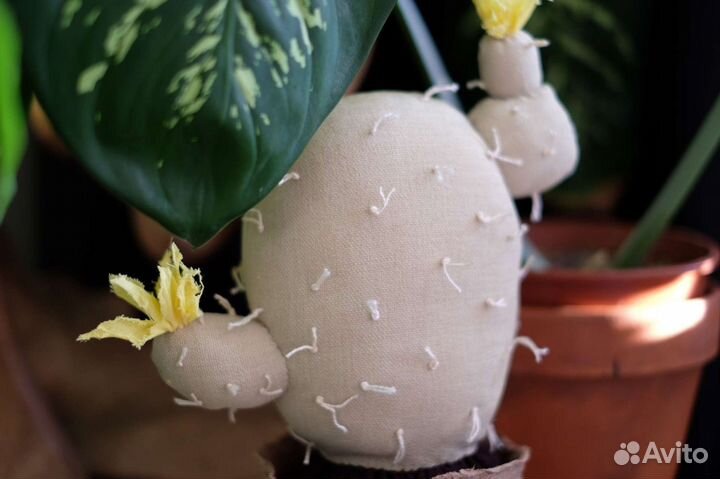 Кактус из ткани