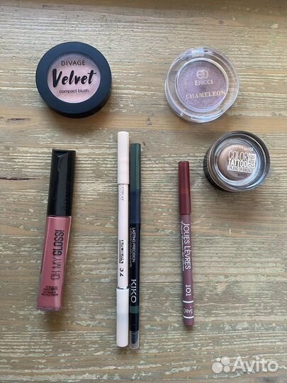 Наборы декоративной косметики