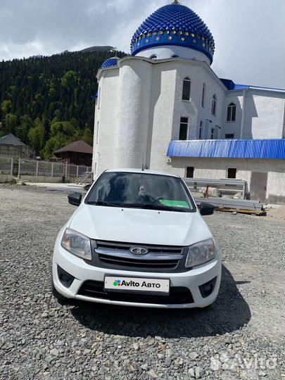 LADA Granta 1.6 МТ, 2018, 200 000 км