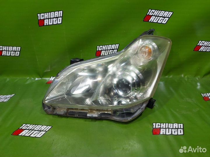 Фара передняя левая Toyota Blade AZE156