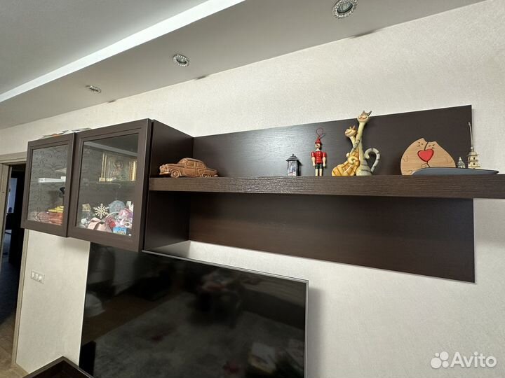 Стенка в гостиную