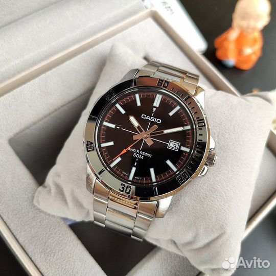 Часы Casio Collection MTP-VD01D-1E2 (Новые)