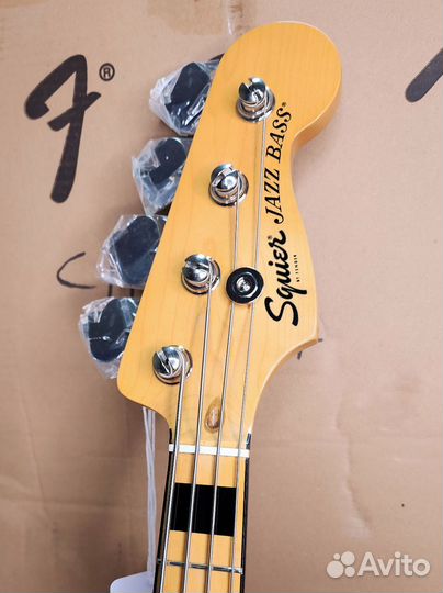 Новый Squier Classic Vibe '70s Jazz Bass