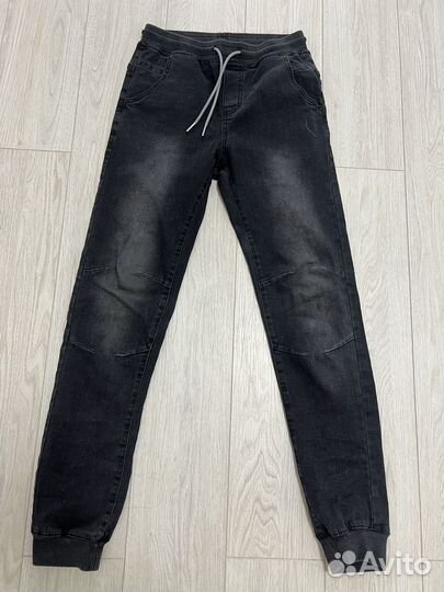 Джинсы новые