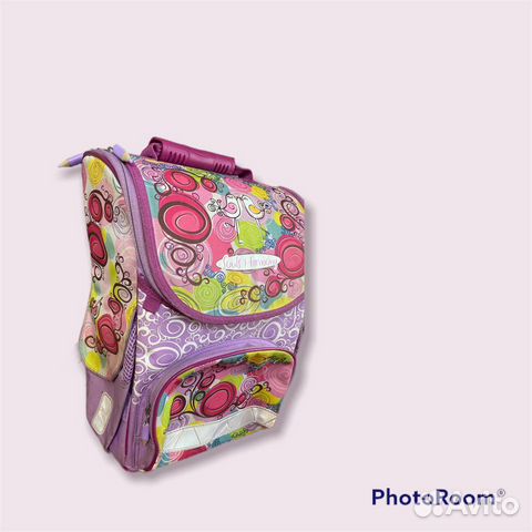 Школьный рюкзак с ортопедической спинкой