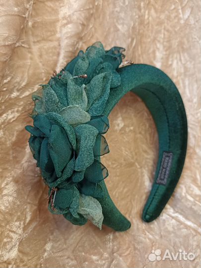 Ободок с цветами