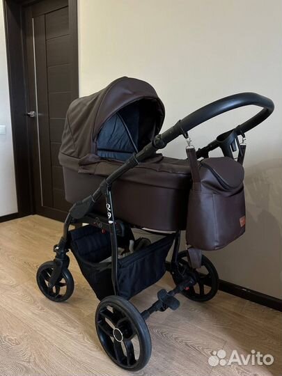 Коляска 2 в 1 эко кожа