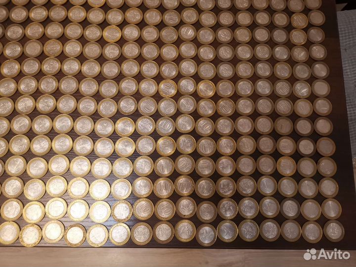 Юбилейные монеты биметаллические 10р