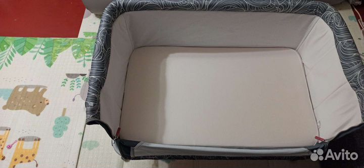 Кроватка для новорожденных