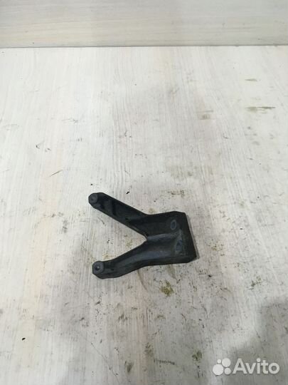 Кронштейн крепления двигателя BMW 3 Е36 1247496