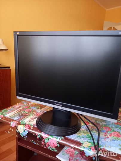 Монитор для компьютера