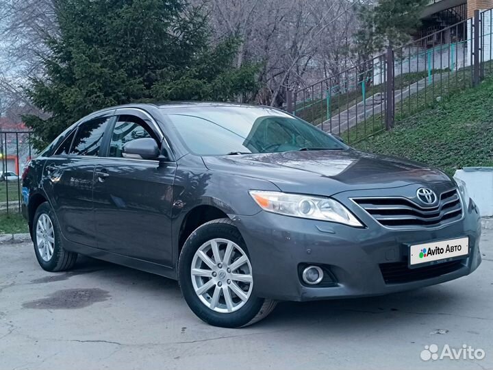 Toyota Camry 2.4 AT, 2010, 340 000 км