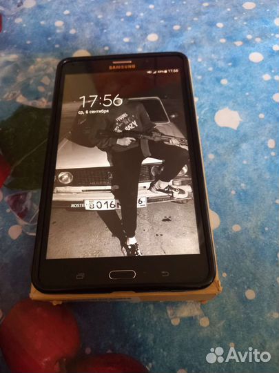 Планшет Samsung galaxy tab 4