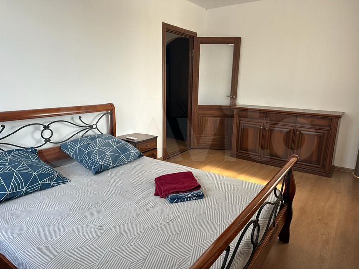 2-к. квартира, 95 м², 3/3 эт.