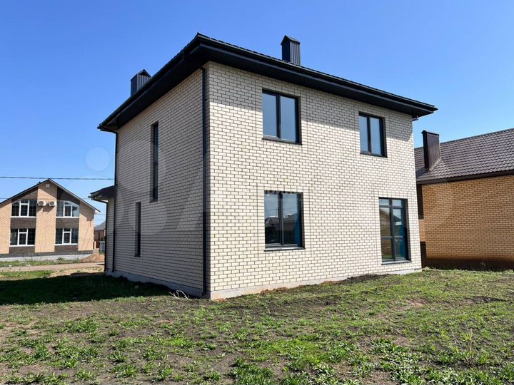 Дом 155 м² на участке 6 сот.