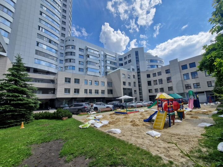 3-к. квартира, 92,4 м², 8/24 эт.