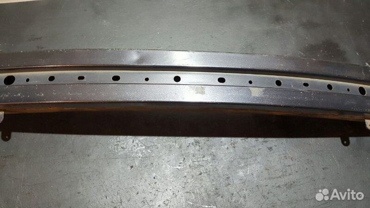 Усилитель бампера передний Subaru Impreza Wrx Sti