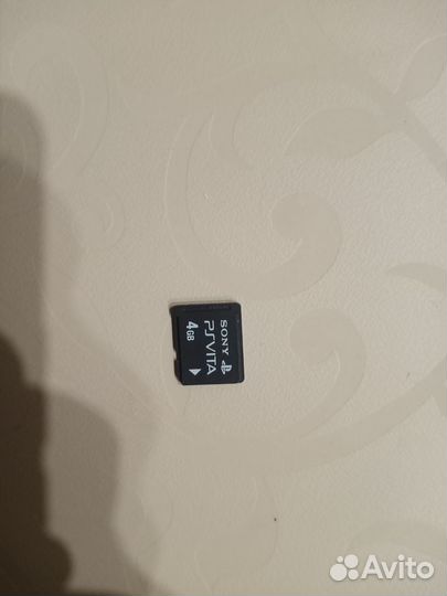 Карта памяти PS Vita 4 gb