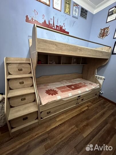 Мебель для детской комнаты б/у