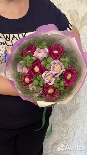 Букет из орехов