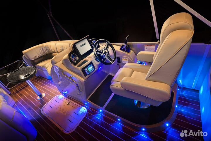 Контурный свет Аврора врезной для катера