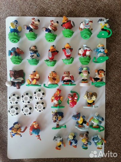 Игрушки из киндер сюрпризов