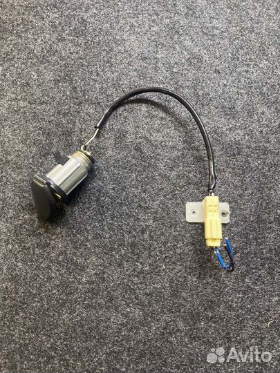 Розетка задняя Mitsubishi Lancer 9 4G18 2006