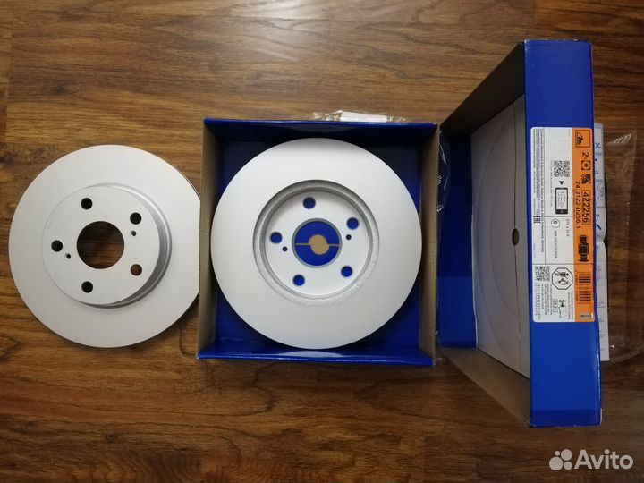 Диски тормозные оригинал Toyota Corolla E150 Auris