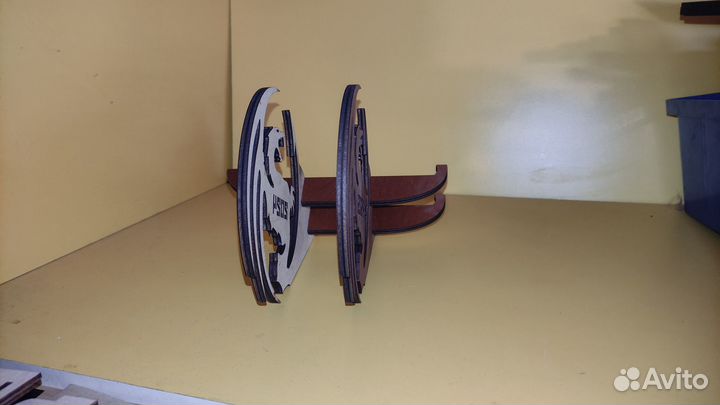 Подставка для телефона Дракон