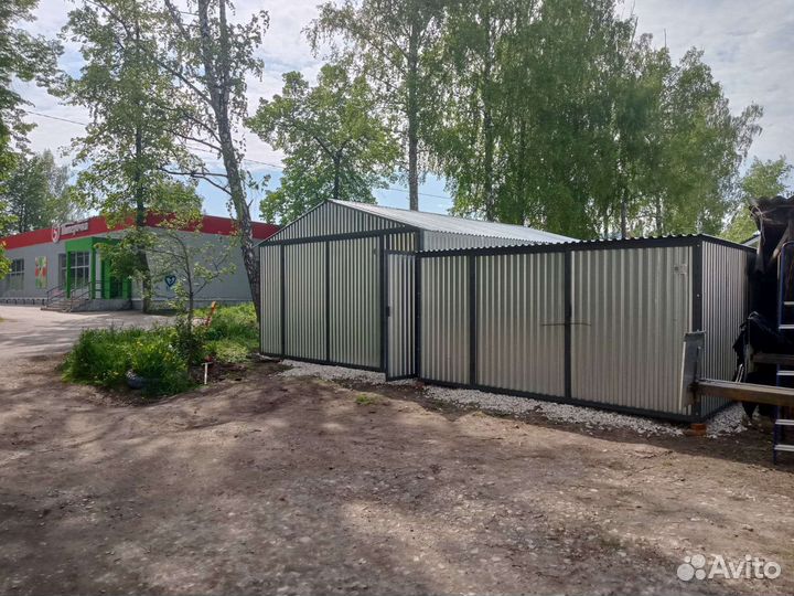 Гараж-пенал Металлический