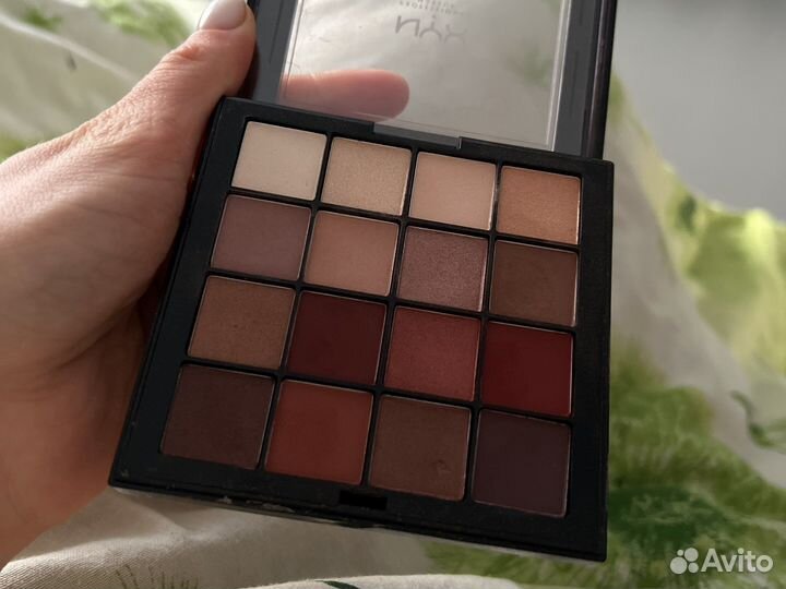 Палитра теней