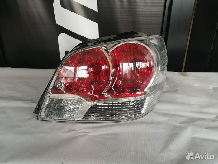 Фонарь правый mitsubishi Outlender 2003- MN133700