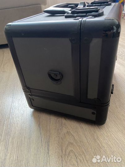 Кейс визажиста для косметики мас