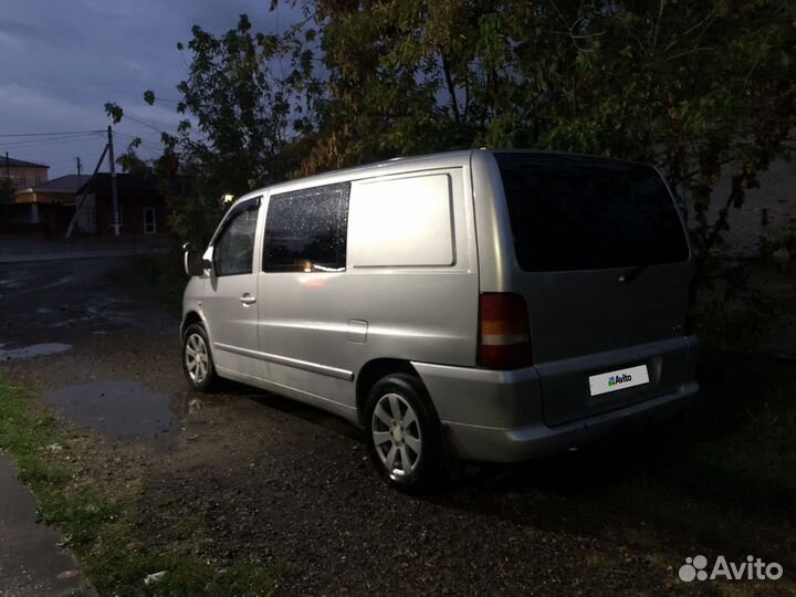 Mercedes-Benz Vito 2.1 МТ, 2000, 150 000 км