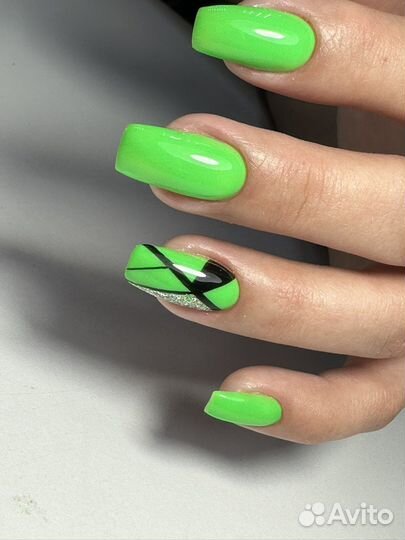 Мастер маникюра и педикюра