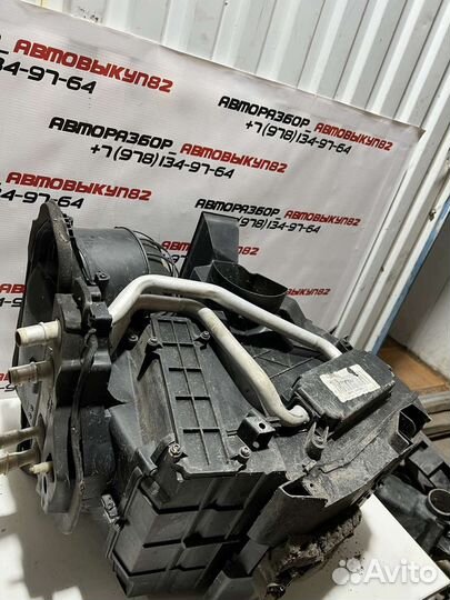 Корпус отопителя Ford Fusion 2002